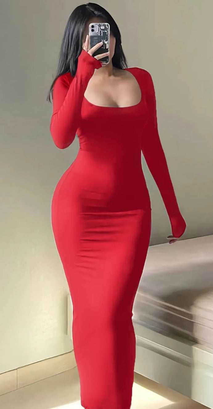 Robe C Long rouge col carrée Zanzibar