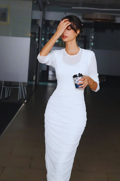 Robe Blanche  Col Rond  Tule New Delhi